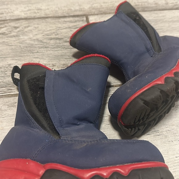 Lands End Winter Snow Boots Toddler Little Boys 10 - Picture 2 of 4
